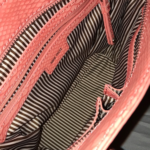 Nine West snake skin handbag - Picture 3 of 8